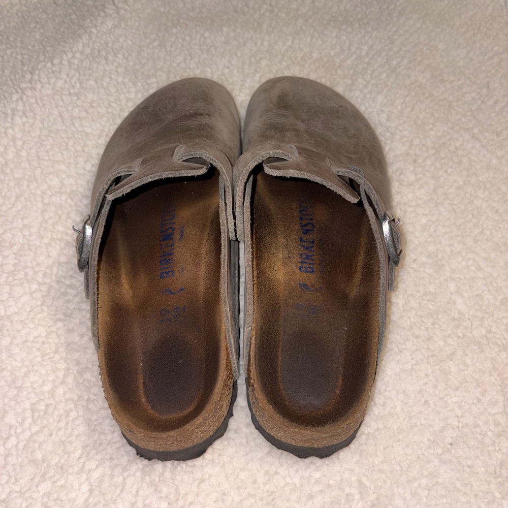 Birkenstock Women's Grey Leather Clogs - Picture 4 of 7